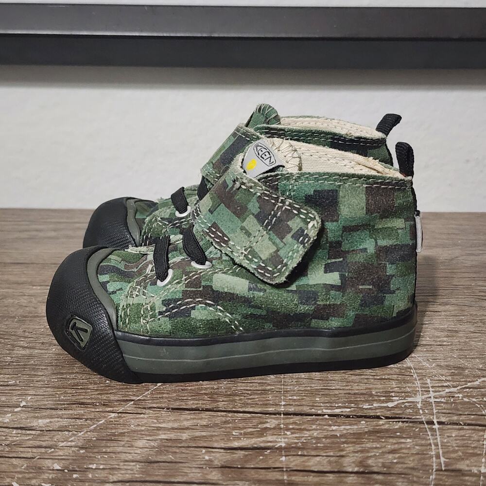 Keen Coronado Youth Kids High Top Shoes Sneakers Size 5 Camouflage Green